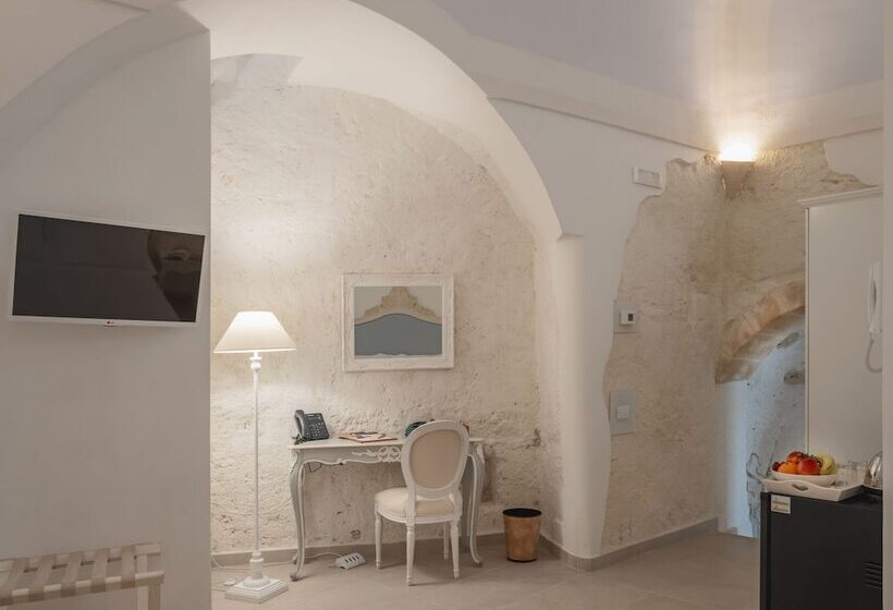 标准间, Palazzo Degli Abati