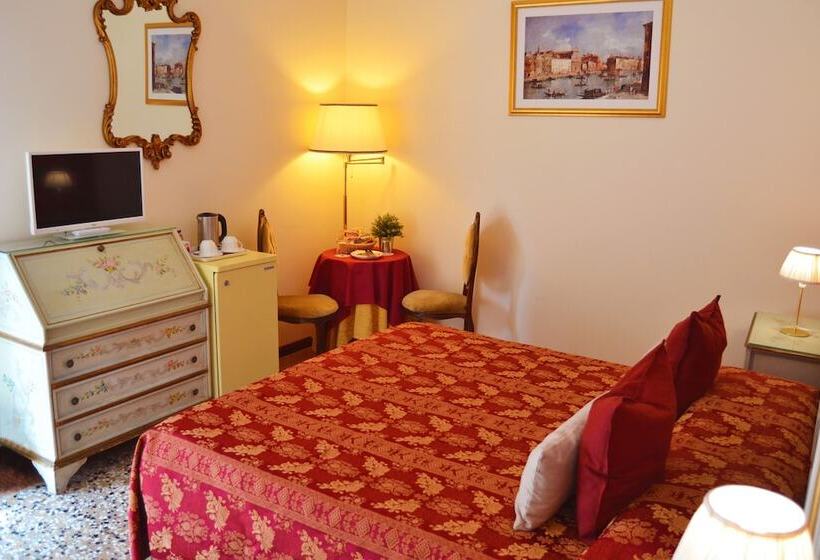 اتاق سوپریور, Venice Lion Residence Vespucci