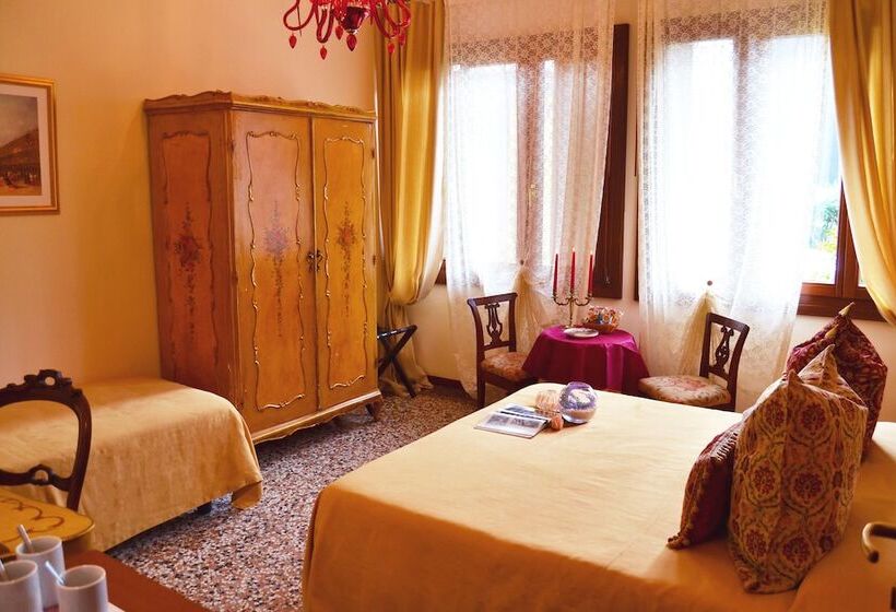 اتاق استاندارد سه تخته با سرویس بهداشتی مشترک, Venice Lion Residence Vespucci