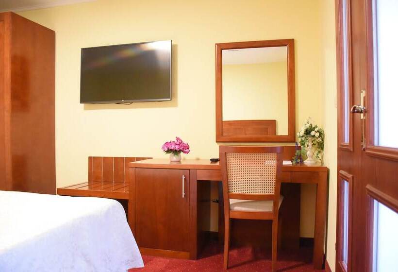 شقة غرفة نوم واحدة مزودة بتراس مطلة على البحر, Villa Mila