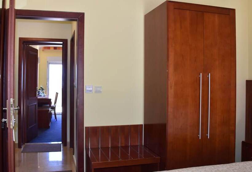 غرفة عائلية, Villa Mila