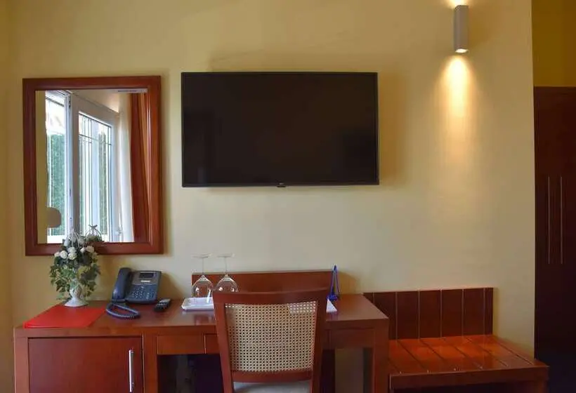 Standardzimmer mit Meerblick & Terrasse, Villa Mila