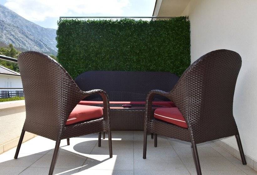 غرفة عائلية, Villa Mila