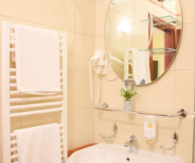 شقة غرفة نوم واحدة مزودة بتراس مطلة على البحر, Villa Mila
