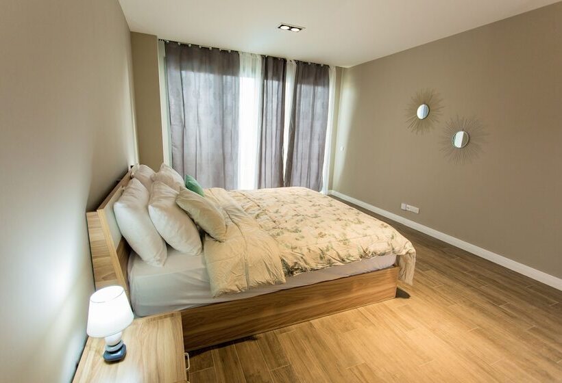 3침실 디럭스 아파트, Accra Luxury Apartments