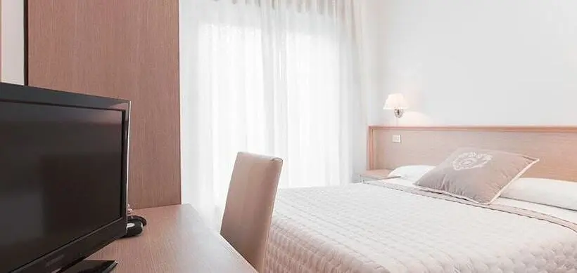 Standard Kolmen Hengen Huone, Airone Cervia B&b Camere E Appartamenti