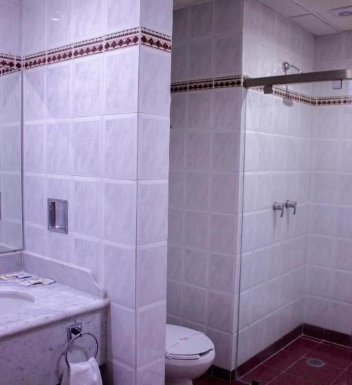 Номер Стандарт, Ambos Mundos