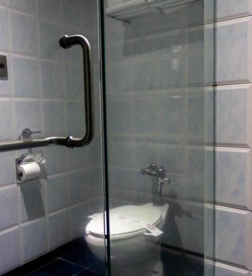 Номер Стандарт, Ambos Mundos