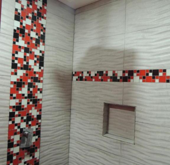 Люкс Повышенной Комфортности, Ambos Mundos