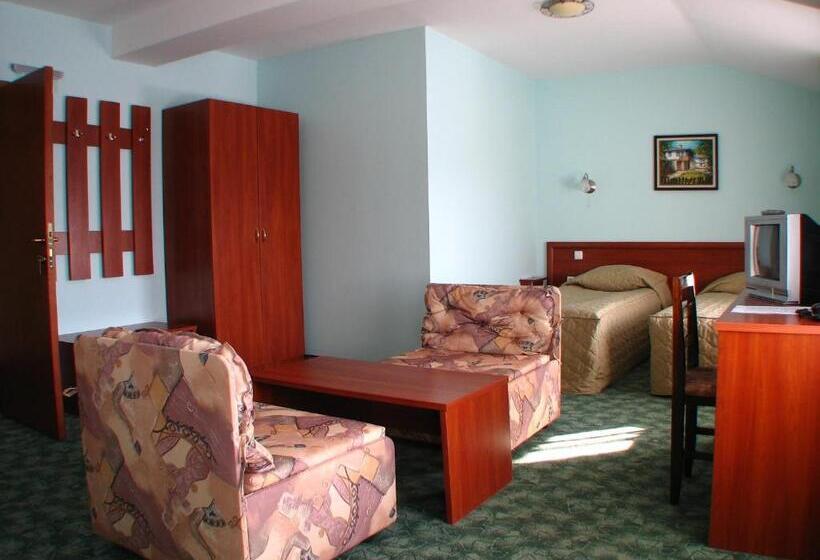 Quarto Familiar, Bariakov Family