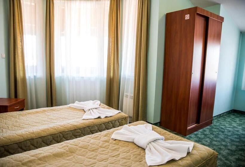 Quarto Estandar, Bariakov Family