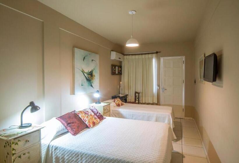 اتاق اساندارد با چشمانداز جانبی به دریا, Pousada Via Brasil