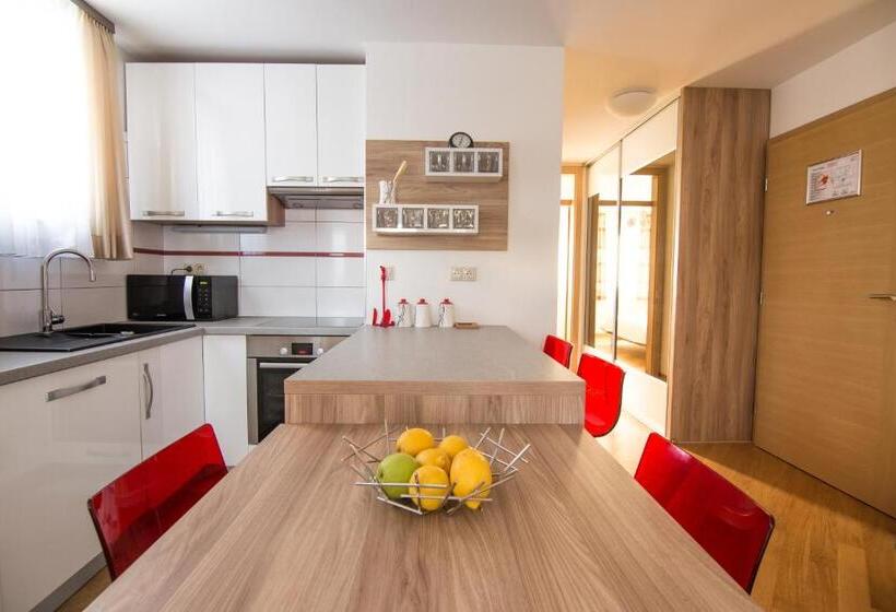 דירה בת חדר שינה 1 עם מרפסת, Villa Novak