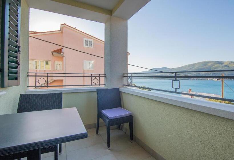 דירת 2 חדרים נוף לים, Villa Novak