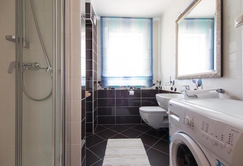 דירה בת חדר שינה 1 עם מרפסת, Villa Novak