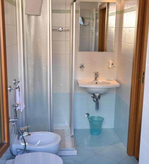 Номер Стандарт, Centrale