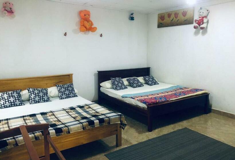 Quarto Familiar, Thisara Pool Resort Kataragama & Yala & Kabiliththa Safari