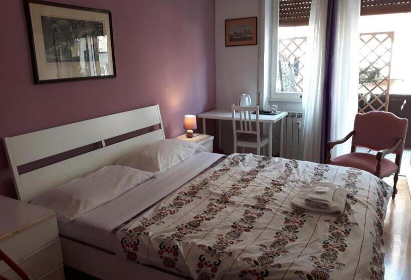 اتاق استاندارد با سرویس بهداشتی مشترک, My Sweet Rooms