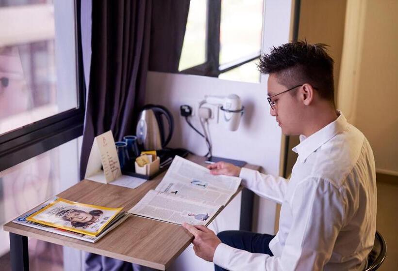 Standard Szoba, B Lot