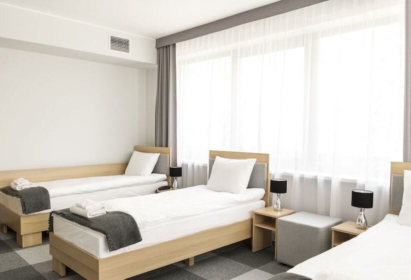 스탠다드 트리플 룸, Waw Hotel Airport Okęcie