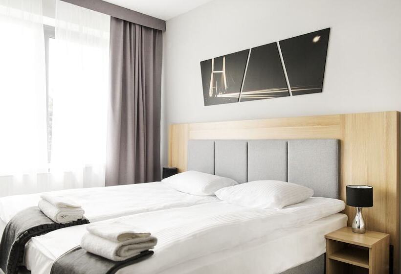 스탠다드 트리플 룸, Waw Hotel Airport Okęcie