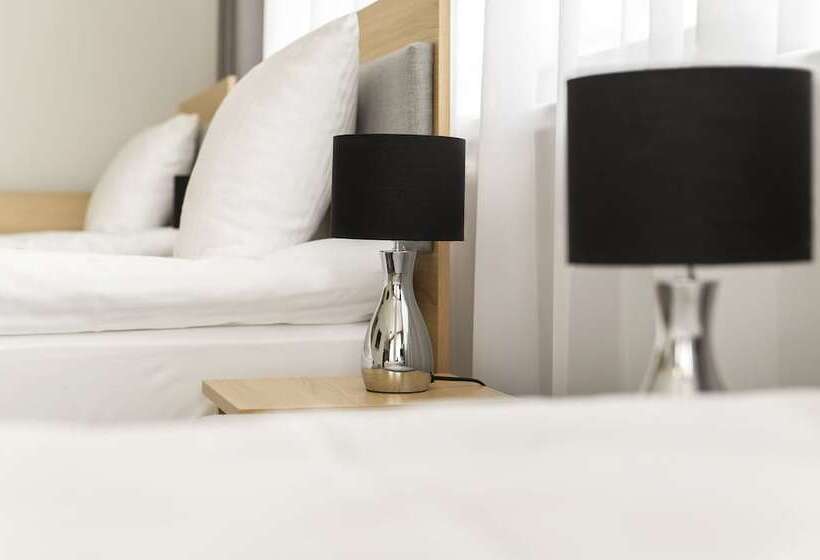 패밀리 룸, Waw Hotel Airport Okęcie