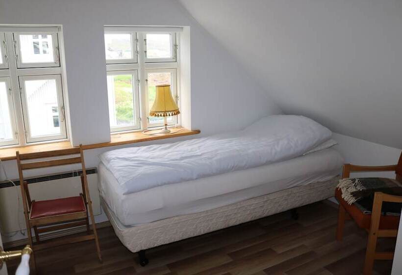 آپارتمان 2 خوابه با چشم‌انداز دریا, Guesthouse Lyngholt