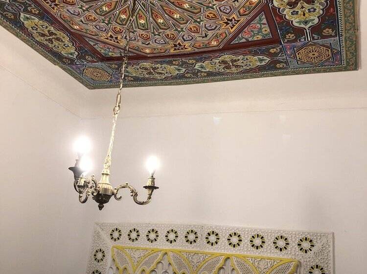 标准三人间, Dar Lalla Wafae