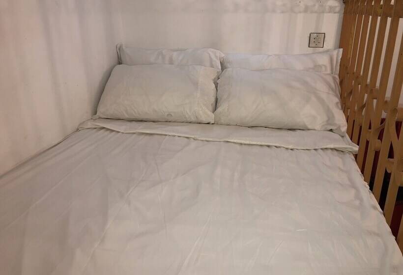 标准三人间, Dar Lalla Wafae