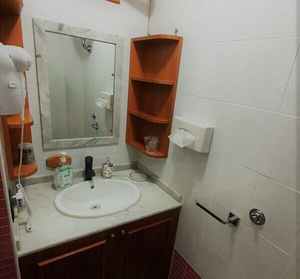 اتاق خانوادگی, B&b Eraclio Suite