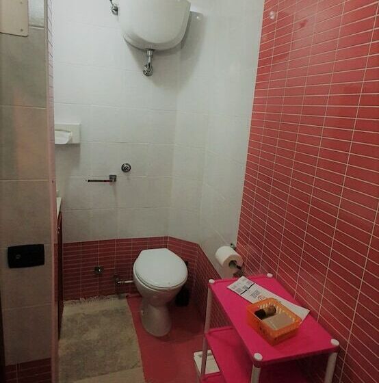 اتاق خانوادگی, B&b Eraclio Suite