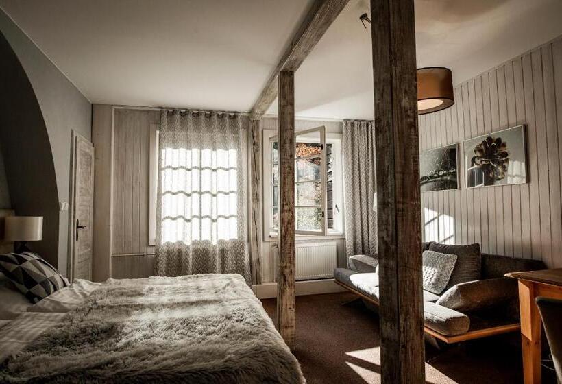 اتاق لوکس, & Garden U Holubů