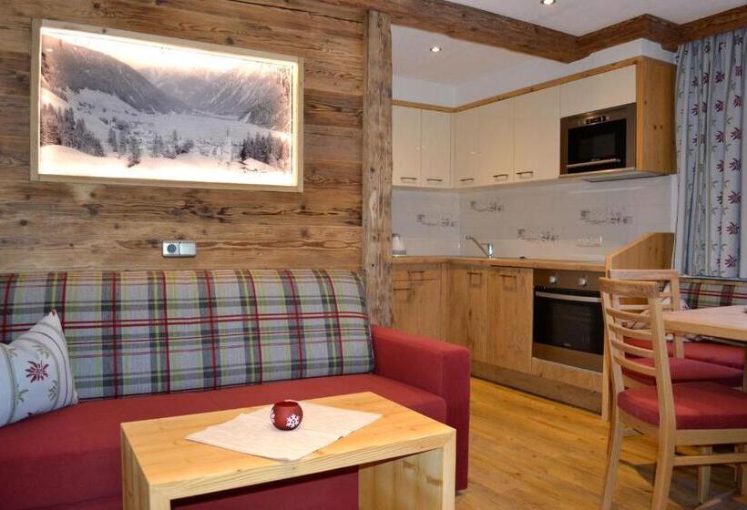 דירת שני חדרים עם מרפת, Pension Alpenperle