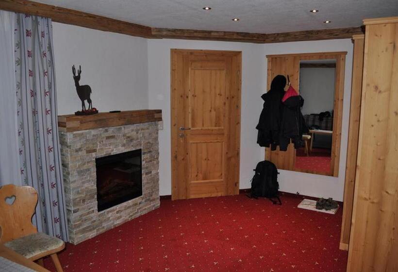 חדר דלוקס עם מרפסת, Pension Alpenperle