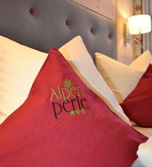 דירת חדר, Pension Alpenperle