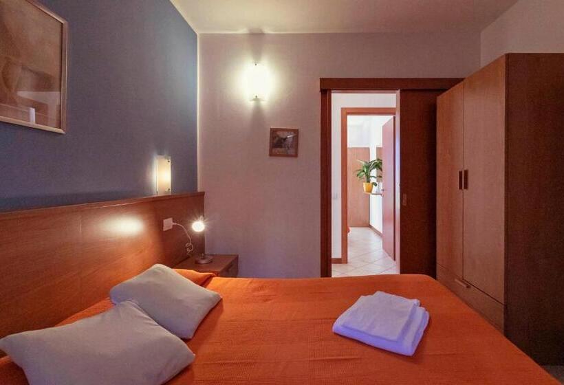 דירת 4 חדרים, Residence La Collina