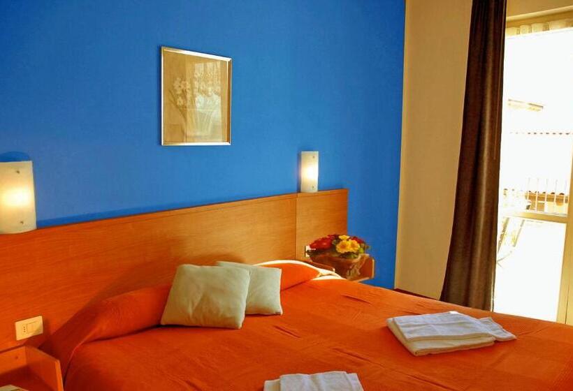 شقة 4 غرف, Residence La Collina