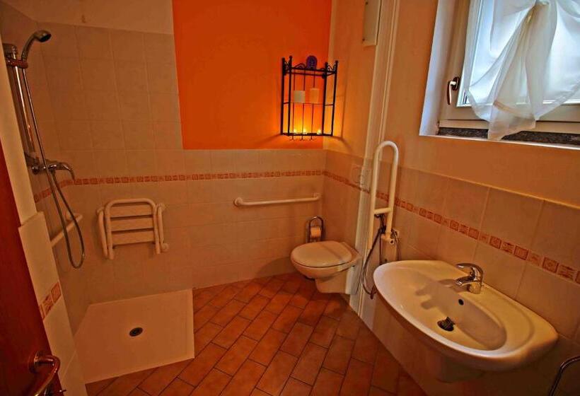 דירת שני חדרים, Residence La Collina