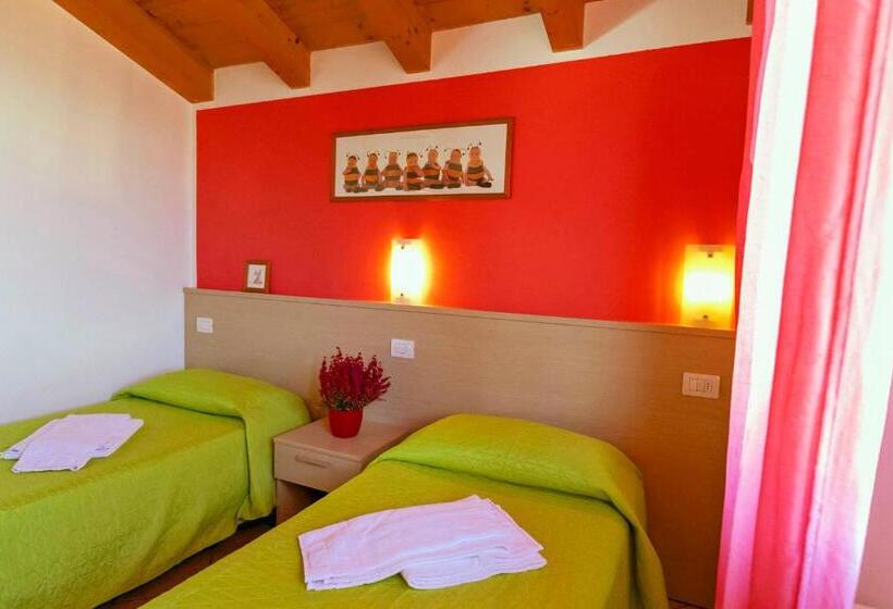 דירה בת חדר שינה 1 עם נוף, Residence La Collina