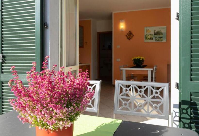 Апартаменты 1 Спальня с Видом, Residence La Collina