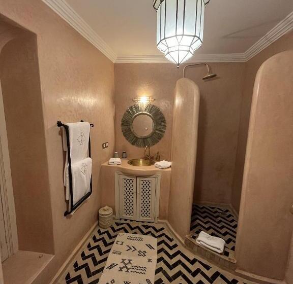 اتاق سوپریور, Riad Ecila