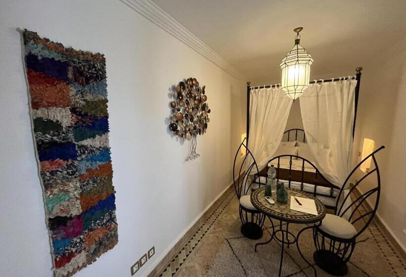 اتاق سوپریور, Riad Ecila