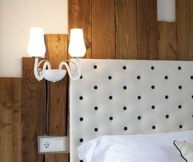 デラックスルーム, Avatel Eco Lodge