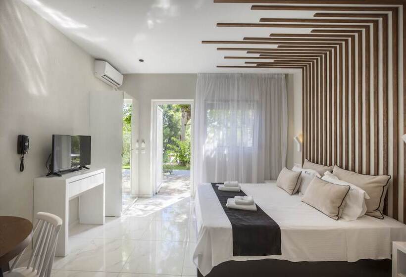 デラックスルーム, Avatel Eco Lodge