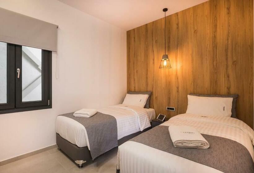 Номер Economy, Central City