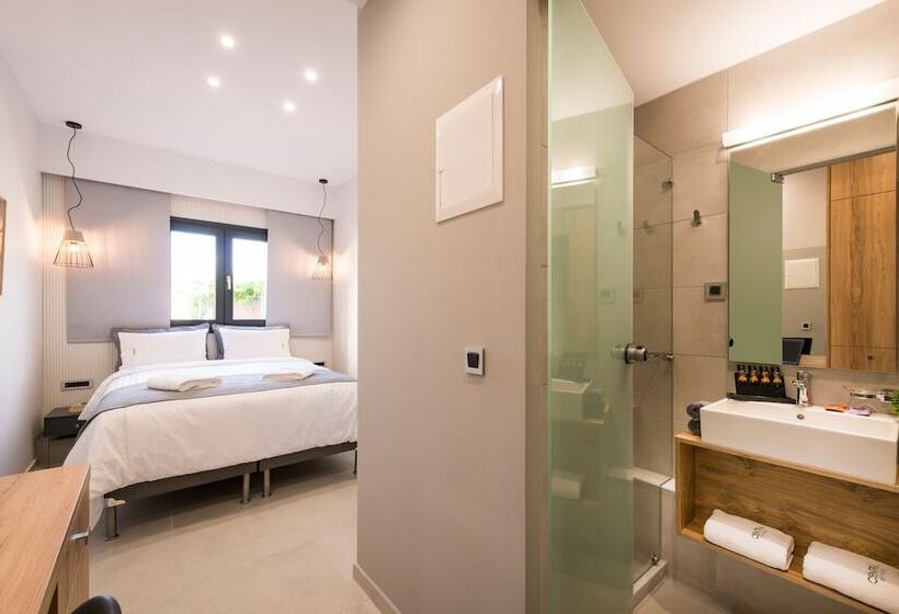 Номер Стандарт, Central City