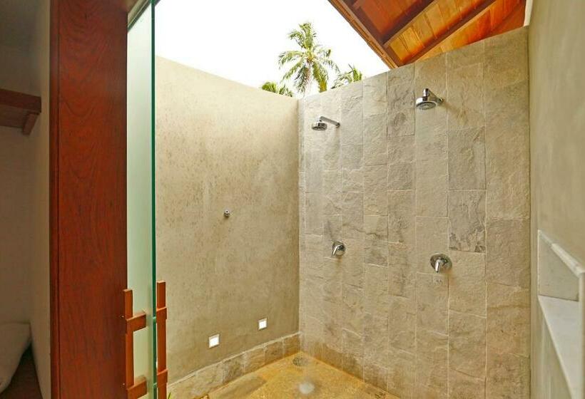 بنجلو قياسى, Pousada Samba Pa Ti