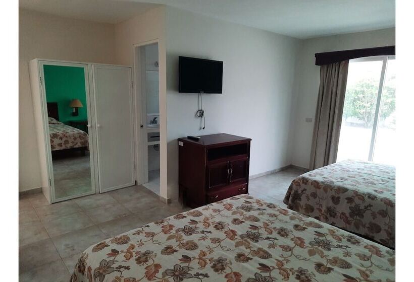 스탠다드 룸, Real Del Mar