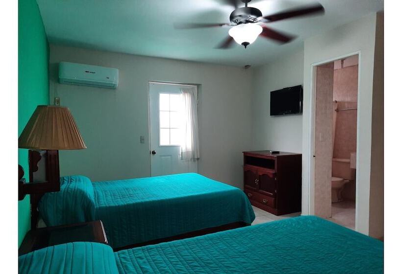 스탠다드 룸, Real Del Mar