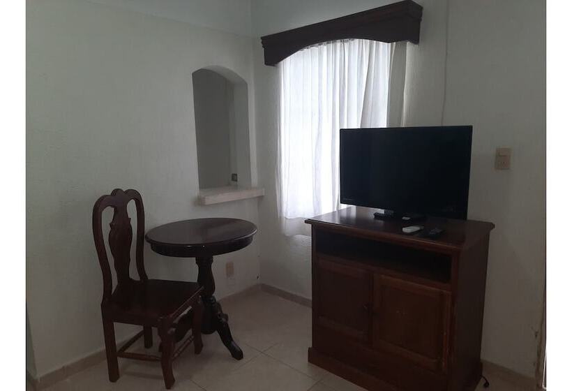 수피리어 룸, Real Del Mar